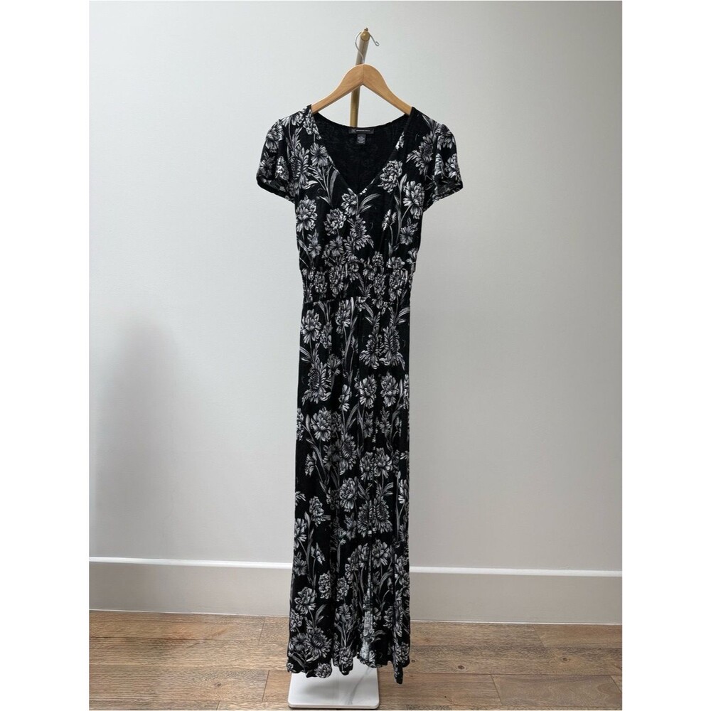 Black Floral V-Neck Maxi Dress XS